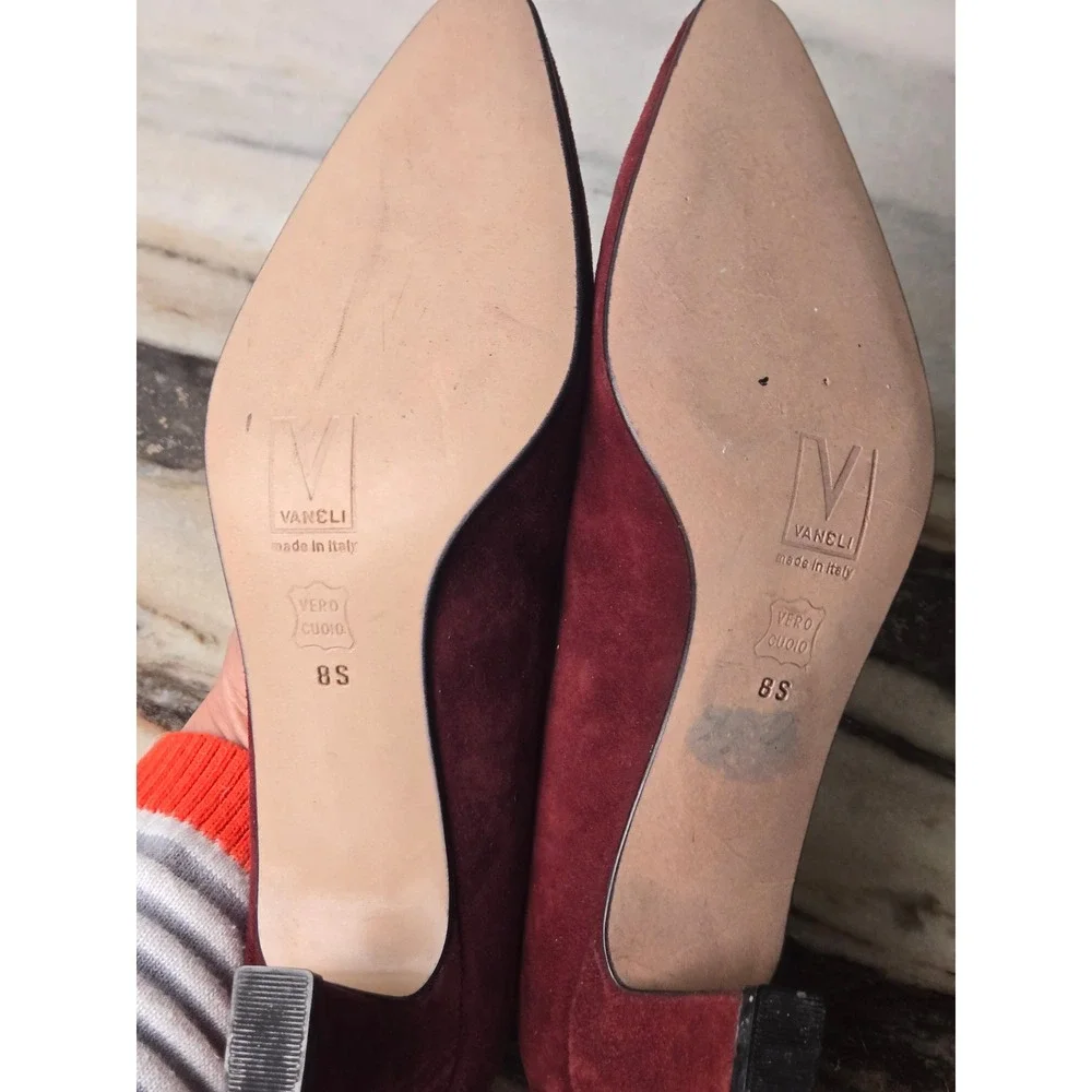 Vaneli Burgundy Suede Pointed Toe Block Heel‎ Pumps Made in Italy Size 8S